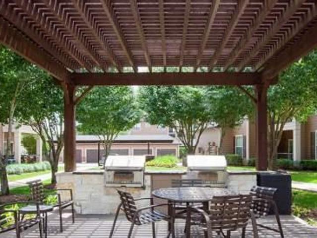 2 bedroom, Humble TX 77396 105245146