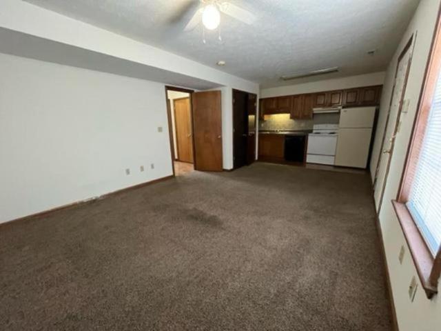 2 bedroom, Huntington WV 25701 LS103977253