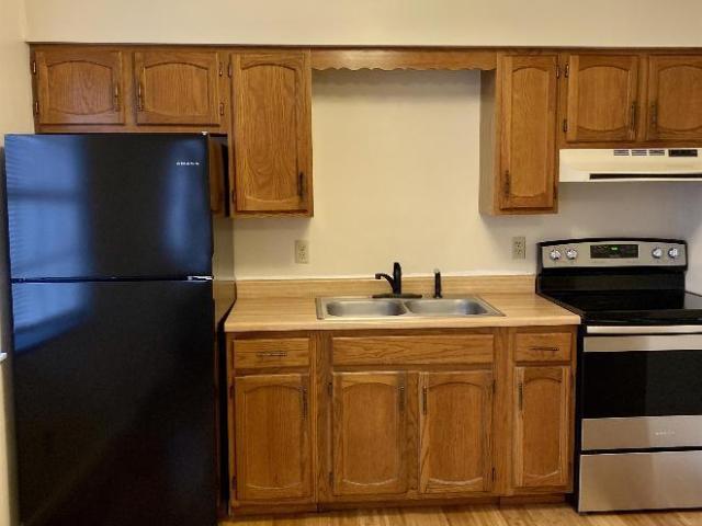2 bedroom, Huntington WV 25701 LS104737909