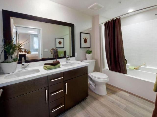 2 bedroom, Huntington Beach CA 92647 100514412