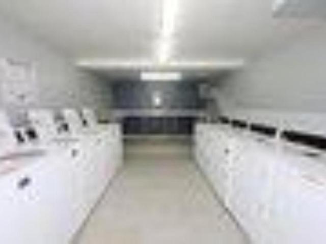 2 bedroom, Huntington Beach CA 92647 103934909