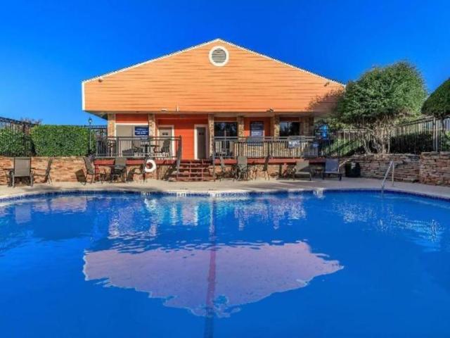 2 bedroom, Hurst TX 76053 104997287