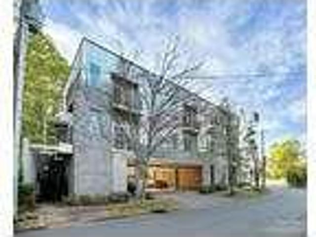 2 bedroom in Charlotte NC 28205