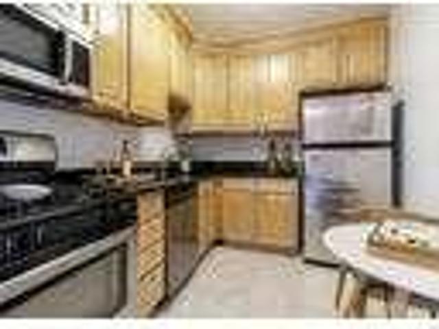 2 bedroom in Chevy Chase MD 20815