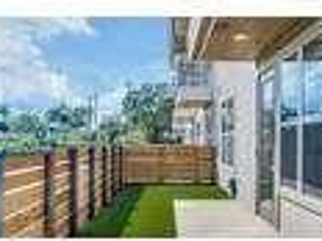 2 bedroom in Austin TX 78721