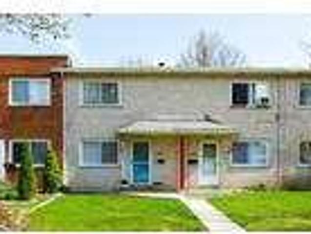 2 bedroom in Brook Park OH 44142