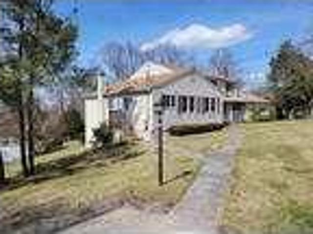 2 bedroom in Brookfield CT 06804
