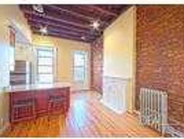 2 bedroom in Brooklyn NY 11215