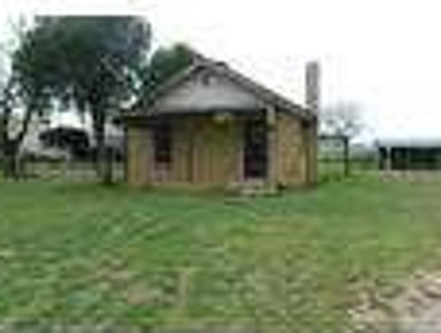 2 bedroom in Burkburnett TX 76354