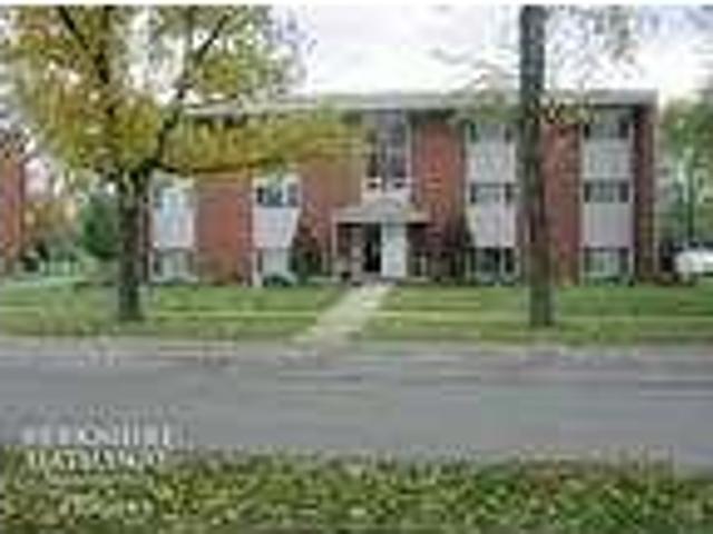 2 bedroom in Glen Ellyn IL 60137