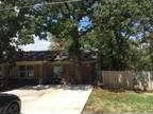 2 bedroom in Granbury Texas 76049