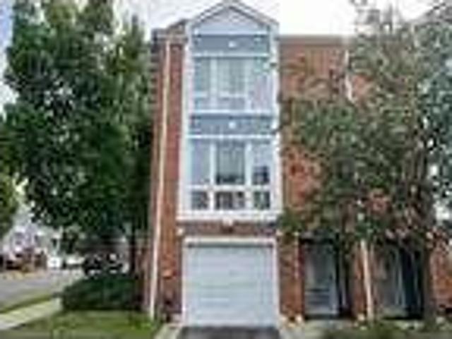 2 bedroom in Detroit Michigan 48207