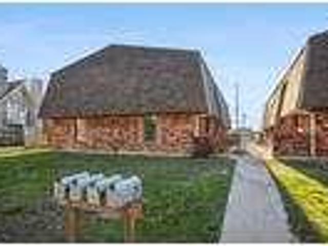 2 bedroom in Destrehan LA 70047