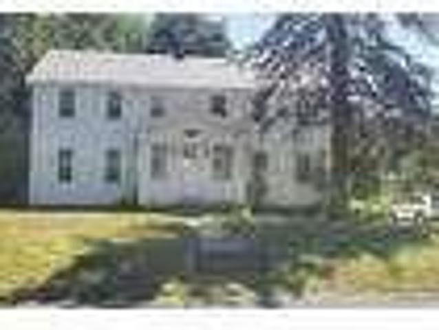2 bedroom in Ellington Connecticut 06029