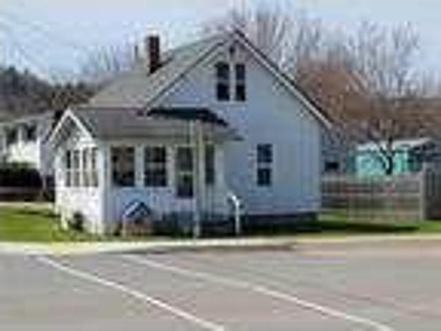 2 bedroom in Elmwood Wisconsin 54740