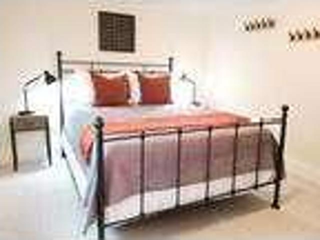 2 bedroom in Exeter New Hampshire 03833