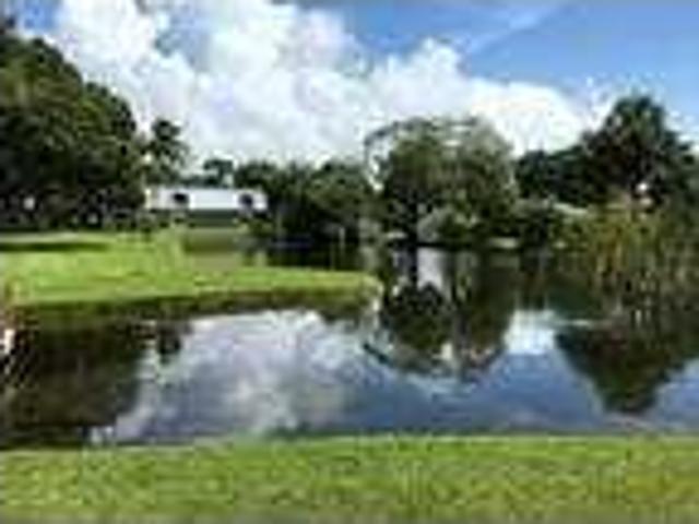 2 bedroom in Fort Pierce FL 34982