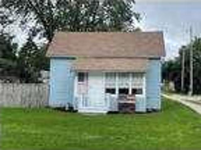 2 bedroom in Fithian Illinois 61844