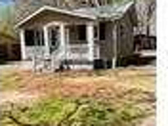 2 bedroom in Halifax VA 24558