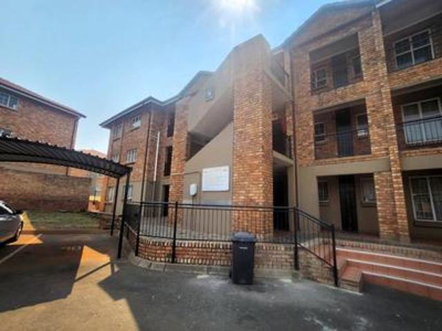 2 bedroom in heuweloord!
