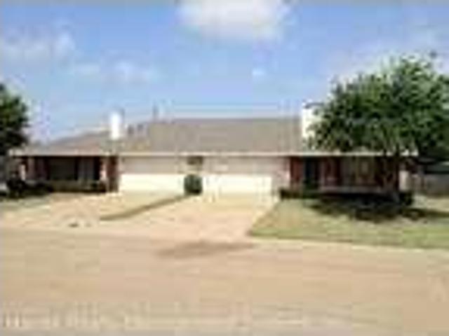 2 bedroom in Hewitt TX 76643