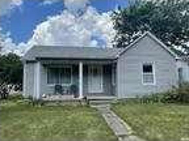2 bedroom in Herrin Illinois 62948