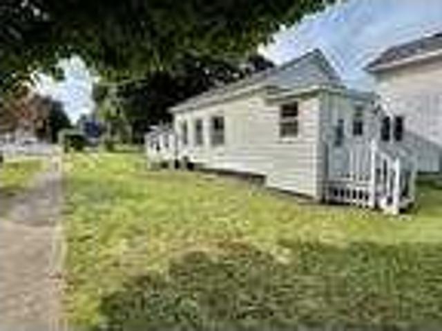 2 bedroom in Oswego New York 13126