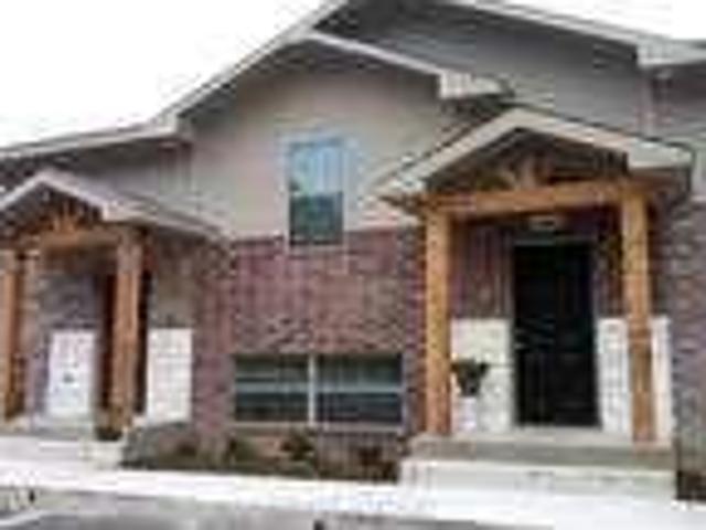 2 bedroom in Lindale TX 75771