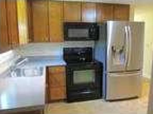 2 bedroom in Norton Massachusetts 02766