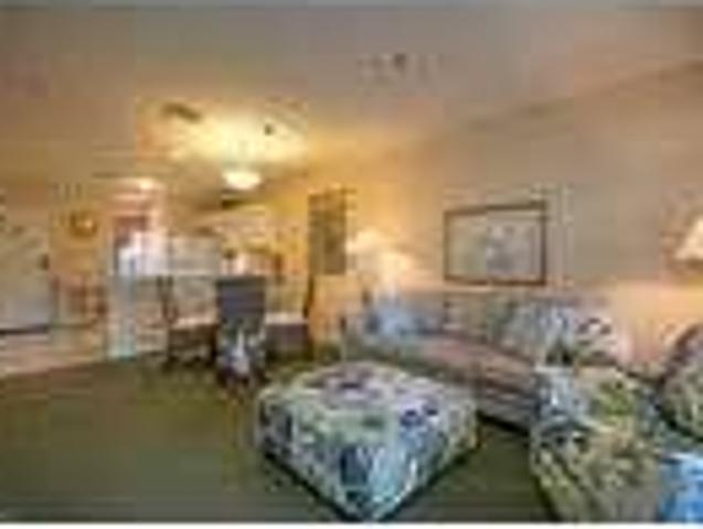 2 bedroom in Naples Florida 34113