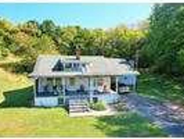2 bedroom in Newport TN 37821