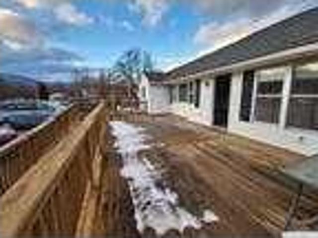 2 bedroom in Saugerties NY 12477