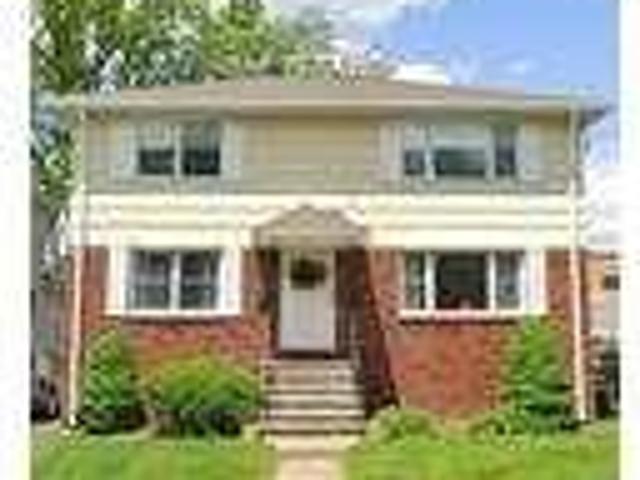 2 bedroom in Saddle Brook NJ 07663