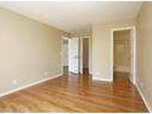 2 bedroom in Schaumburg IL 60193