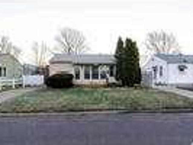 2 bedroom in Pekin IL 61554