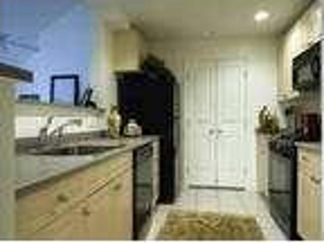 2 bedroom in Plymouth MA 02360