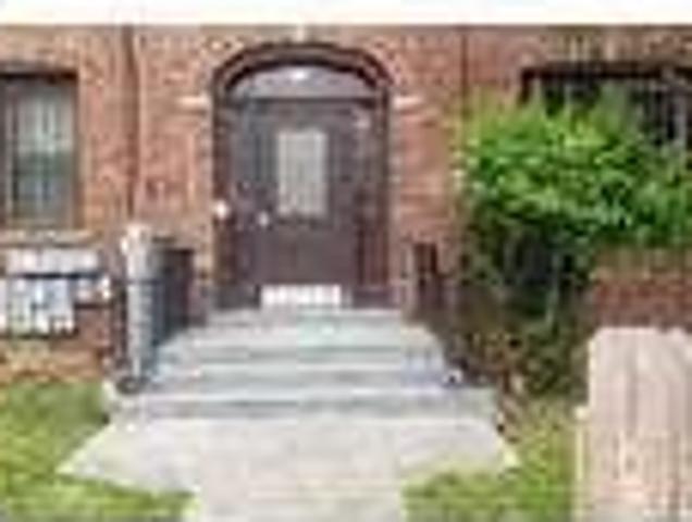 2 bedroom in Washington District of Columbia 20032