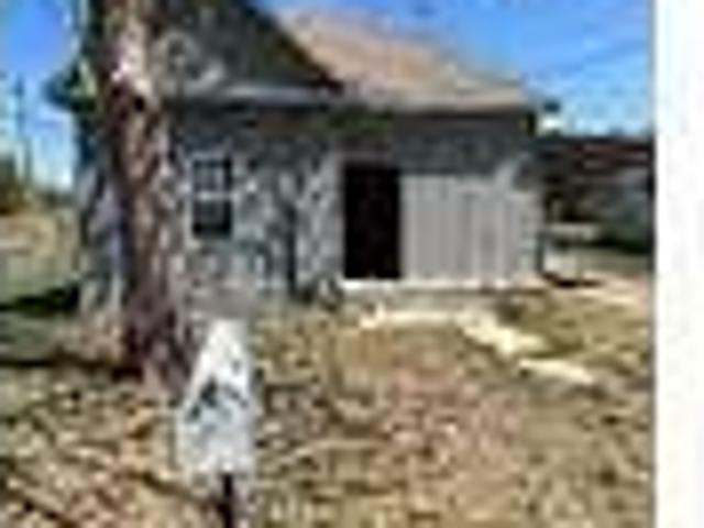 2 bedroom in Winters Texas 79567