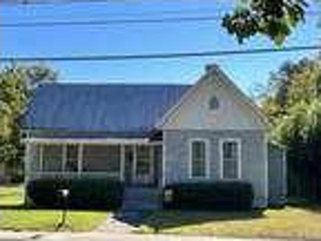 2 bedroom in Thomson Georgia 30824