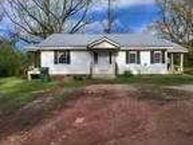 2 bedroom in Valley AL 36854
