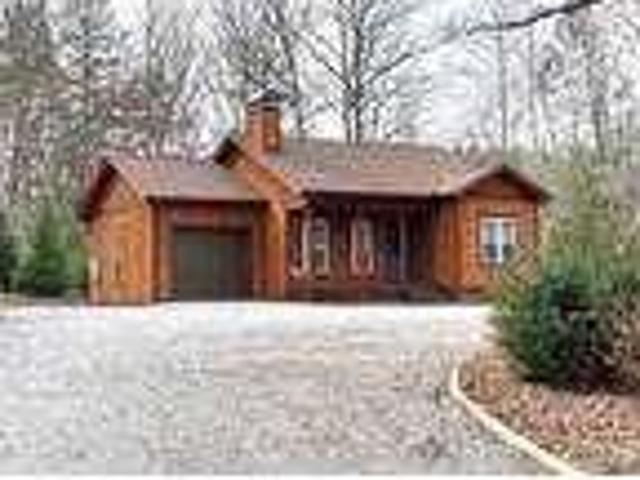 2 bedroom in Zirconia NC 28790