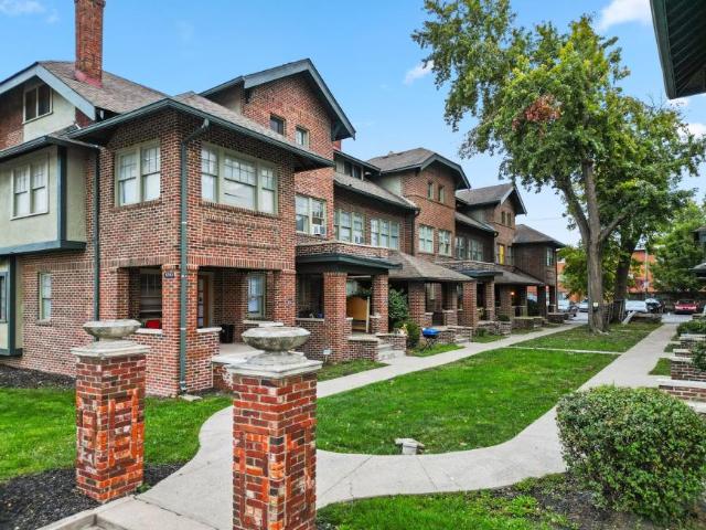 2 bedroom, Indianapolis IN 46219 105841590