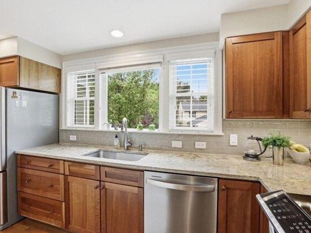 2 bedroom, Ipswich MA 01938 104235315