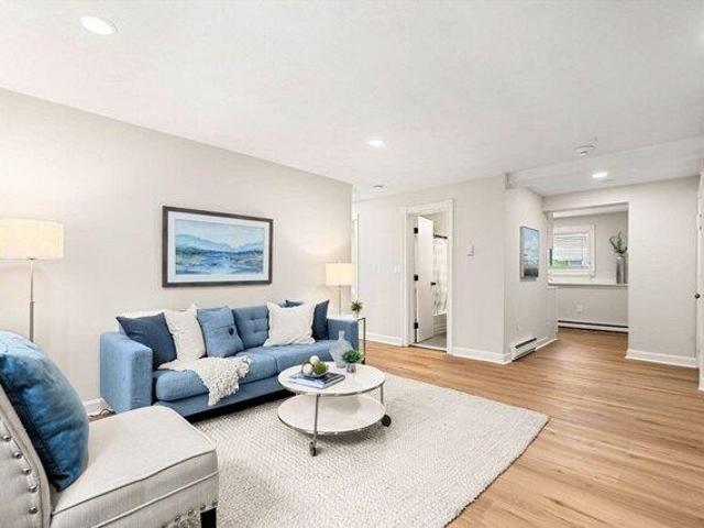 2 bedroom, Ipswich MA 01938 105401893