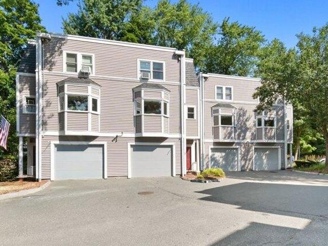 2 bedroom, Ipswich MA 01938 105425405