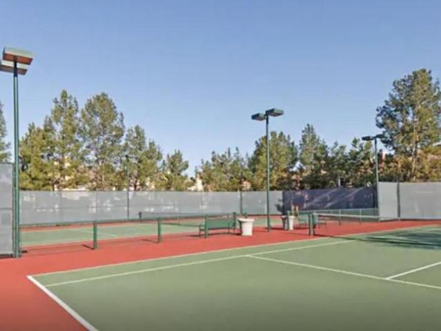 2 bedroom, Irvine CA 92606 104854820