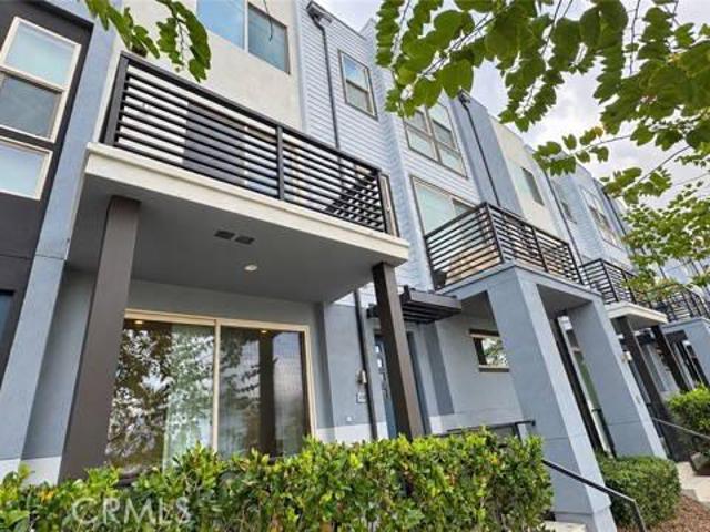 2 bedroom, Irvine CA 92614 106147858