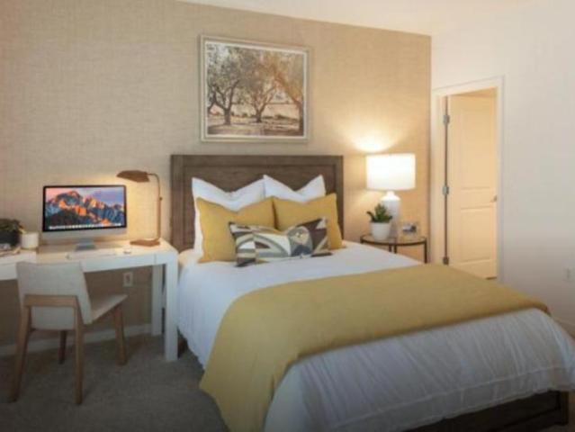 2 bedroom, Irvine CA 92620 LS92206218
