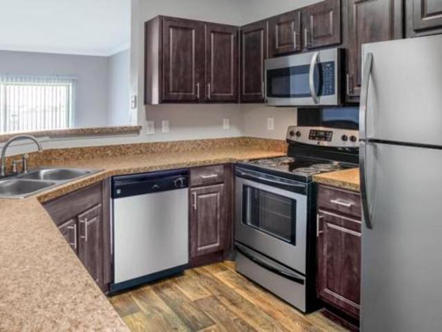 2 bedroom, Irving TX 75063 104965102