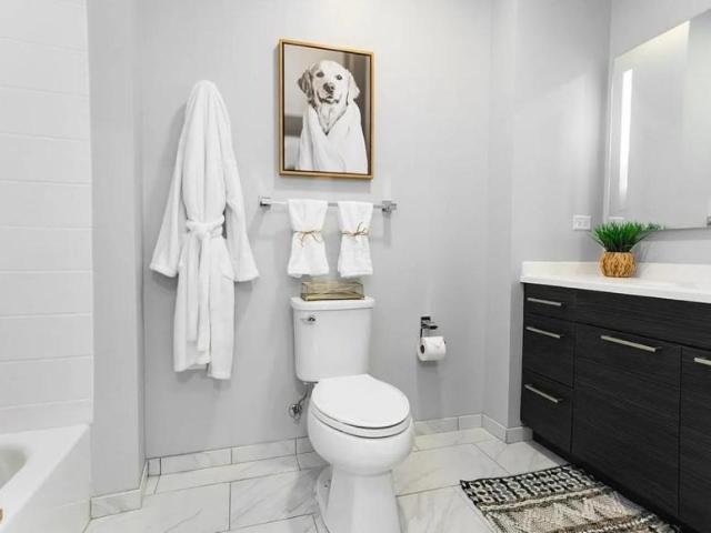 2 bedroom, Itasca IL 60143 106109060